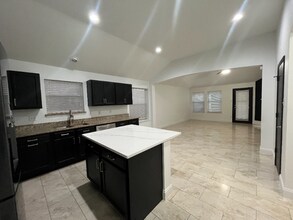 6304 Spring Ranch Dr in Fort Worth, TX - Building Photo - Building Photo