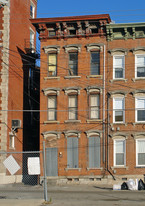 208 E Thirteenth St Apartamentos