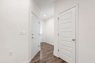 1120 Grenshaw Dr in Morrisville, NC - Building Photo - Building Photo