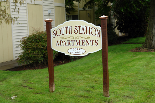 South Station Apartments in Eugene, OR - Building Photo - Building Photo