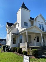 229 Center St, Unit C