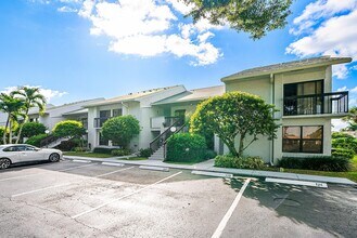 5054 Golfview Ct in Delray Beach, FL - Building Photo - Building Photo