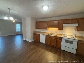 312 E Jenkins St in Fayetteville, NC - Building Photo - Building Photo