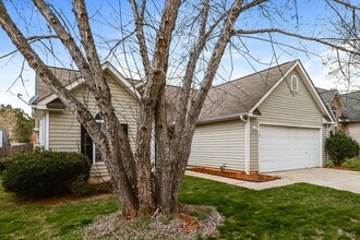 4935 River Overlook Way in Stonecrest, GA - Building Photo - Building Photo