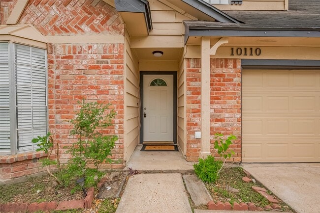 10110 Margate Dr in Houston, TX - Building Photo - Building Photo