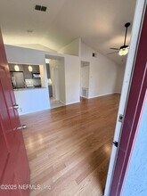 8715 Belle Rive Blvd, Unit 1506 in Jacksonville, FL - Foto de edificio - Building Photo