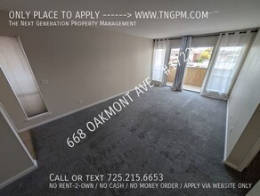 668 Oakmont Ave, Unit #1722 in Las Vegas, NV - Building Photo - Building Photo