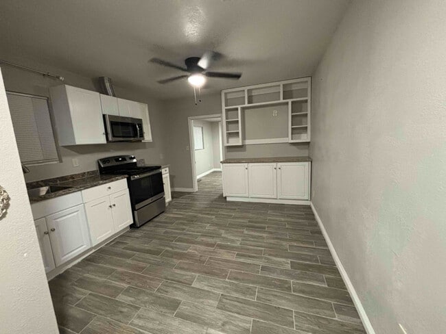 property at 3406 Culver St