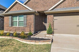 7161 Red Twig Trl in Venus, TX - Building Photo - Building Photo