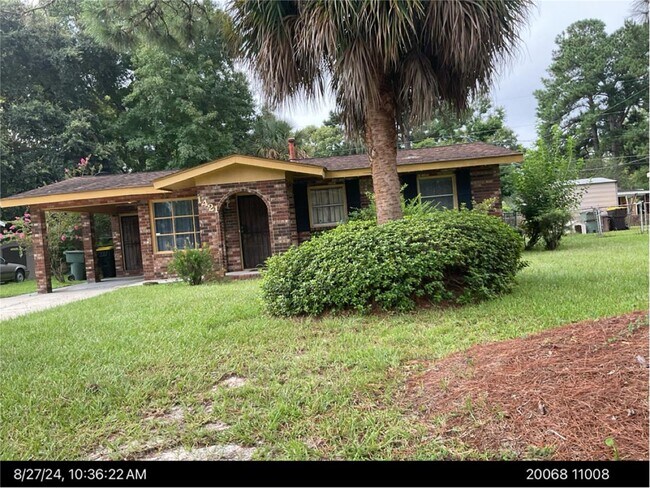 property at 1421 Eleanor St