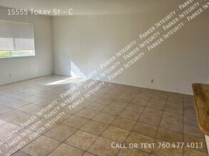 15555 Tokay St in Victorville, CA - Building Photo - Building Photo