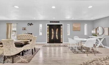 9100 Parkland Dr in El Paso, TX - Building Photo - Building Photo