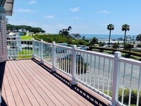 34300 Lantern Bay Dr in Dana Point, CA - Building Photo