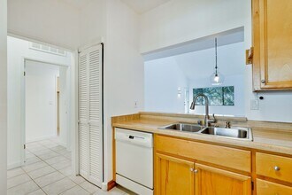 4691 Albany Cir in San Jose, CA - Building Photo - Building Photo