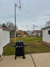 2642 S 69th St in Milwaukee, WI - Building Photo - Building Photo