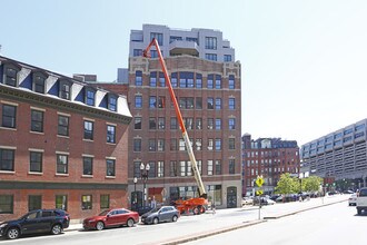 Forecaster 121 in Boston, MA - Building Photo - Building Photo