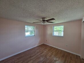 7629 Topay Ln in Port Richey, FL - Foto de edificio - Building Photo