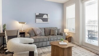 5340 Periwinkle Hl Ave, Unit 2410 in Charlotte, NC - Building Photo