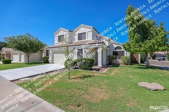 2238 E Bel Air Ln in Gilbert, AZ - Building Photo - Building Photo