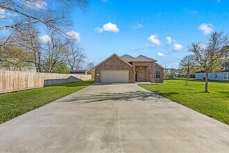 13513 Anne Ln in Santa Fe, TX - Building Photo - Building Photo