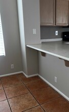 8807 W Shaw Butte Dr in Peoria, AZ - Building Photo - Building Photo