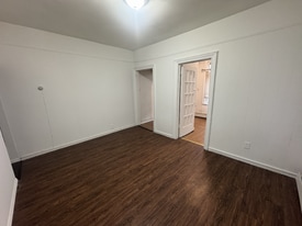 745 Alabama Ave, Unit Unit 1 (first floor) in Brooklyn, NY - Building Photo