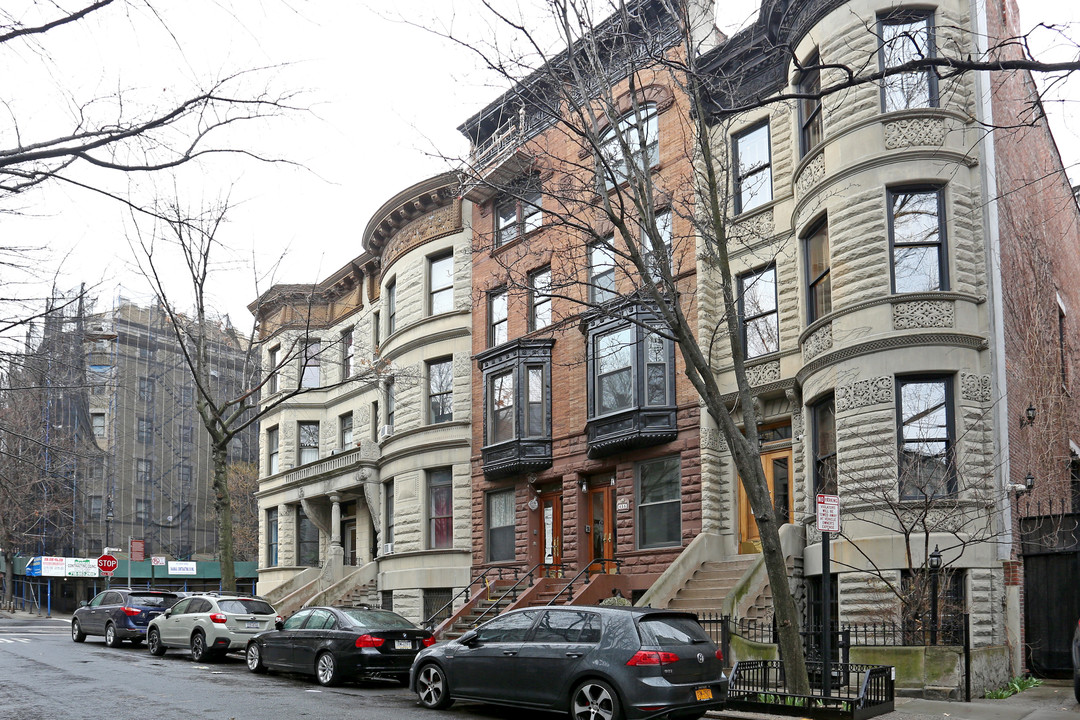 437 W 147th St in New York, NY - Foto de edificio