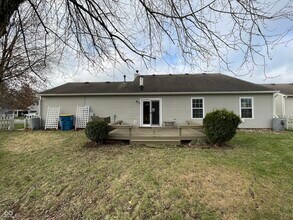 11135 Founders Pl in Fishers, IN - Building Photo - Building Photo