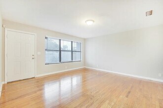 2937 Charme Ct in Jacksonville, FL - Building Photo - Building Photo