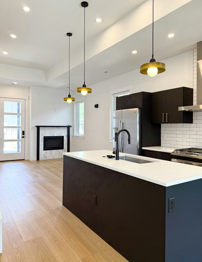 3927 Cook St in Denver, CO - Building Photo - Building Photo