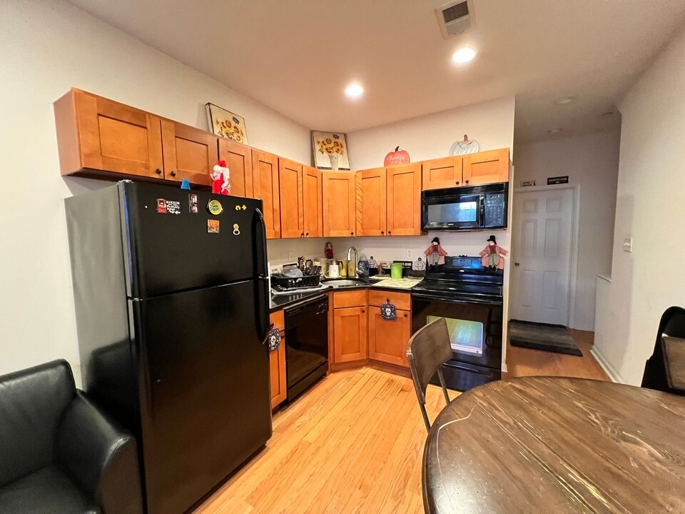 3722 Brandywine St in Philadelphia, PA - Building Photo