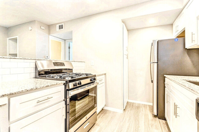 3138 Manor Rd