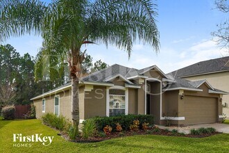 1689 Austin Ln in St. Augustine, FL - Foto de edificio - Building Photo