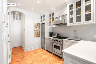 65 E 92nd St in New York, NY - Building Photo - Building Photo