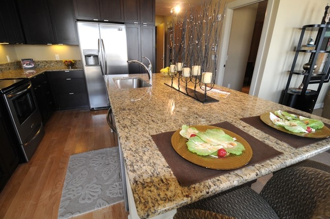 The Excelsior at Crocker Park in Westlake, OH - Foto de edificio - Building Photo