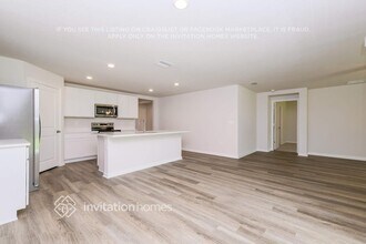 10869 Gentle Current Wy in Parrish, FL - Building Photo - Building Photo
