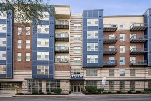 1910 on Water in Milwaukee, WI - Building Photo