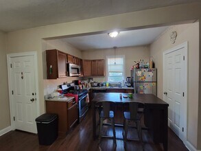 63 Havre St, Unit 2 in Boston, MA - Building Photo - Building Photo