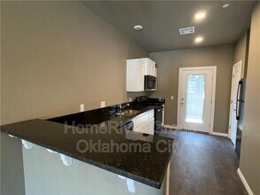 1001 SW 91st St in Oklahoma City, OK - Building Photo - Building Photo