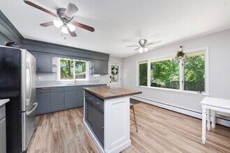 409 S Hamilton St in Lockport, IL - Building Photo - Building Photo