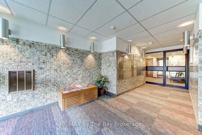 184 Eighth St in Collingwood, ON - Building Photo - Building Photo