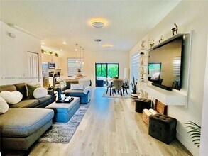 25532 SW 108th Ave in Homestead, FL - Building Photo - Building Photo