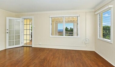 3039 Alencastre Pl in Honolulu, HI - Foto de edificio - Building Photo