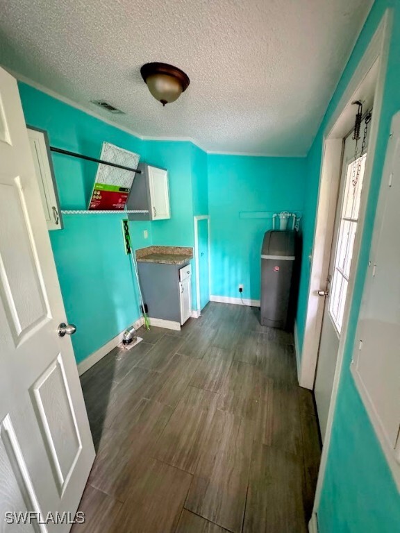 property at 1218 Seminole Ave SW