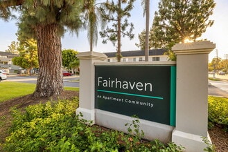 Fairhaven in Santa Ana, CA - Building Photo - Building Photo
