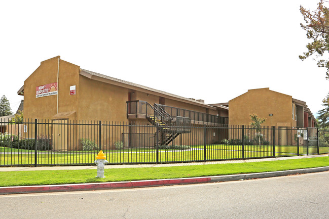 Hidden Crest in Fresno, CA - Building Photo - Building Photo