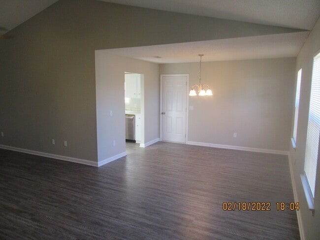 862 Lyndsi Ln in Hinesville, GA - Building Photo - Building Photo