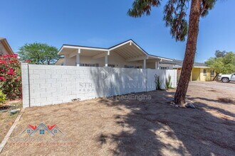 2912 W Butler Dr in Phoenix, AZ - Building Photo - Building Photo