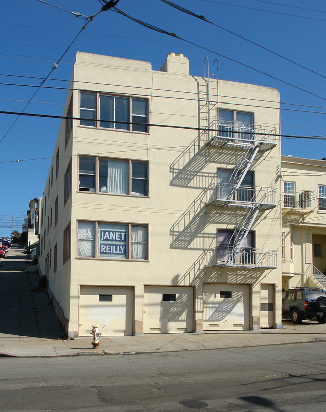 690 45th Ave in San Francisco, CA - Foto de edificio - Building Photo