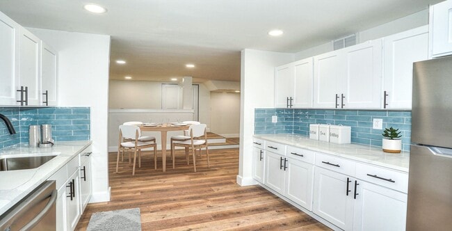 Townley Apartments in Beltsville, MD - Foto de edificio - Building Photo